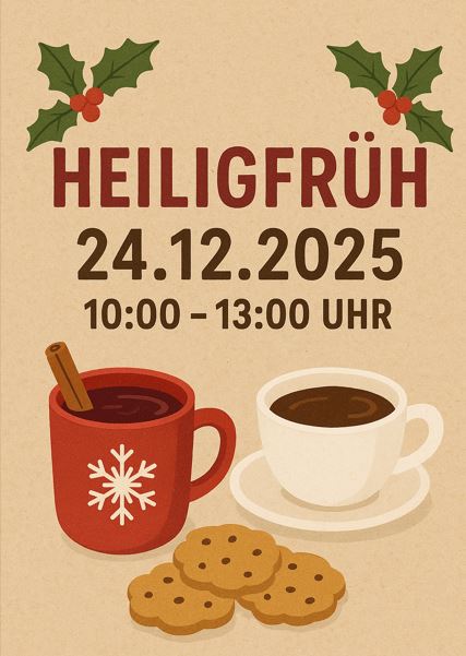 Zwei Tassen Kaffee und drei Kekse vor weihnachtlicher Dekoration auf beigem Tisch